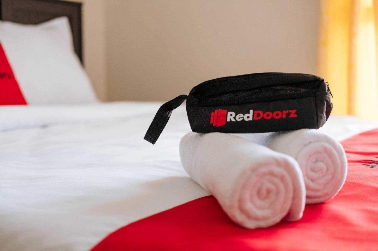 Reddoorz @ Paus Raya Ξενοδοχείο Palangkaraya Εξωτερικό φωτογραφία